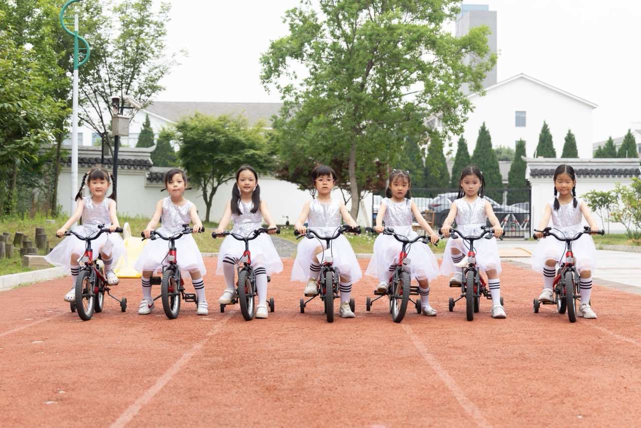 1940b6440h146133da39b6dc16d5a4a7