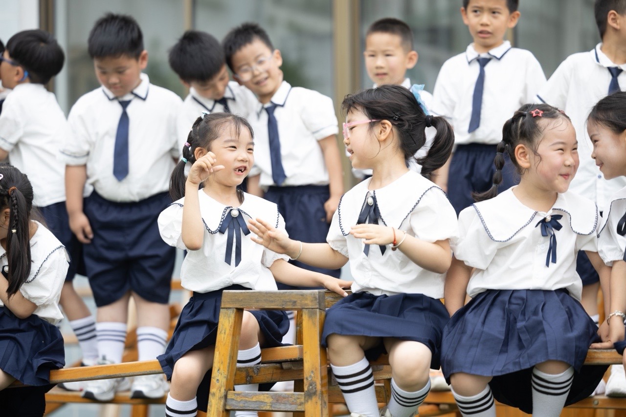 a1c05dc32m0c5989cfd12388764b3e3d