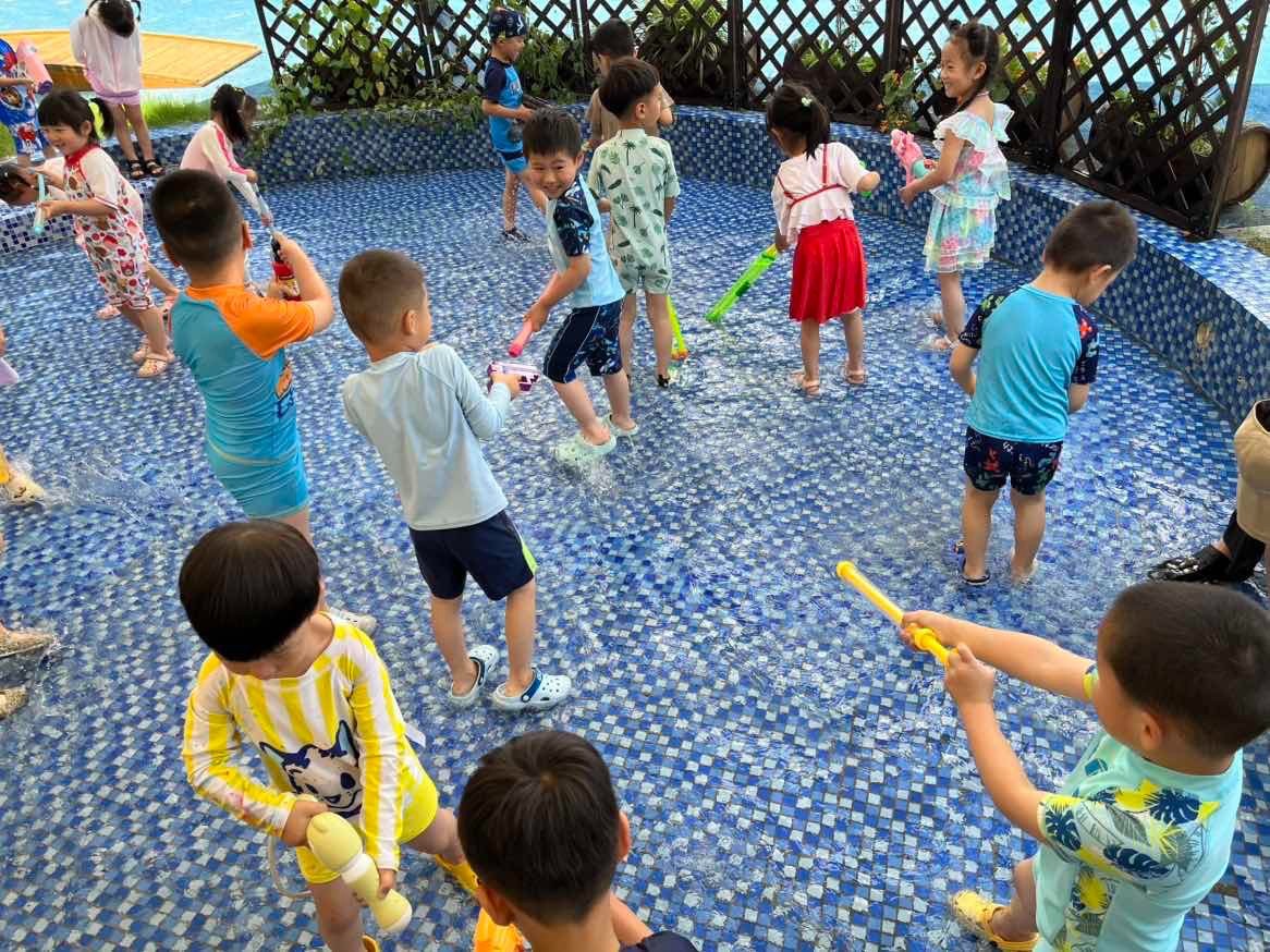畅享清凉，趣玩一夏——木实幼托、小班组年段活动