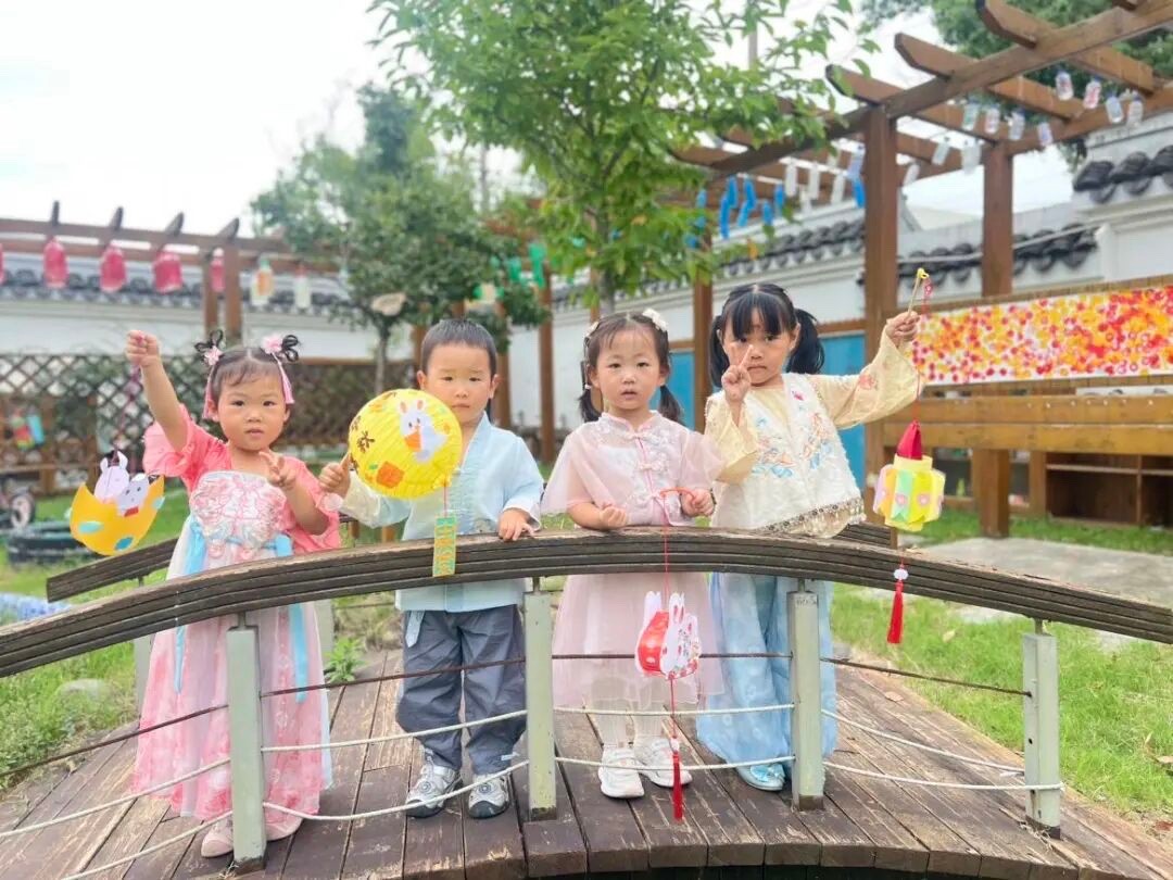 月满迎中秋 童心向祖国——木实幼爱国爱家乡系列活动（一）